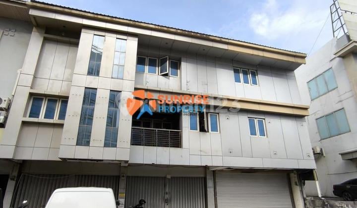 DISEWAKAN 3 UNIT RUKO GANDENG DI PELITA