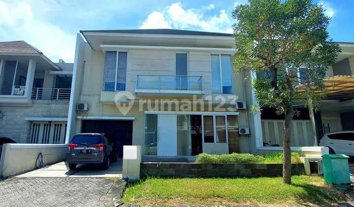 Rumah Modern Minimalis 2 Lantai Royal Residence Surabaya Barat