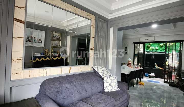 Rumah Full Furnished Royal Residence Cluster Terdepan