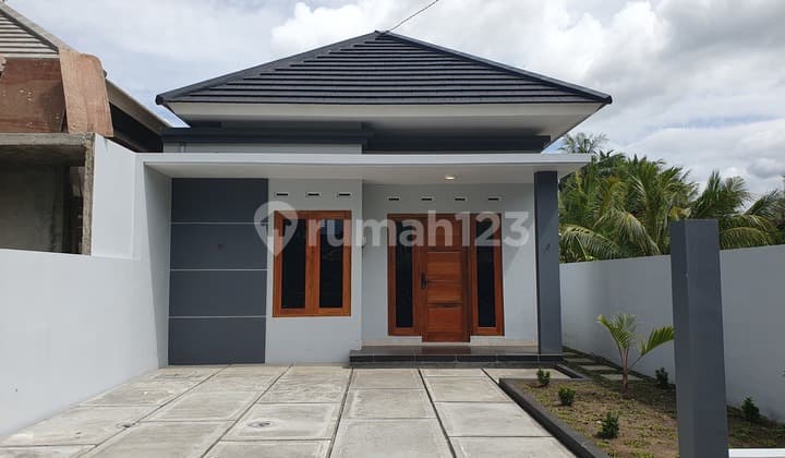 Rumah Bagus Unfurnished SHM Pengasih, Kulon Progo Siap Huni