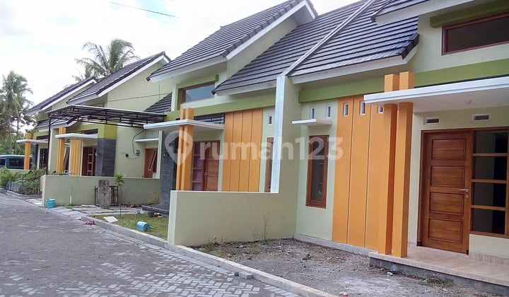 Rumah Pesan Bangun SHM Wates, Kulon Progo