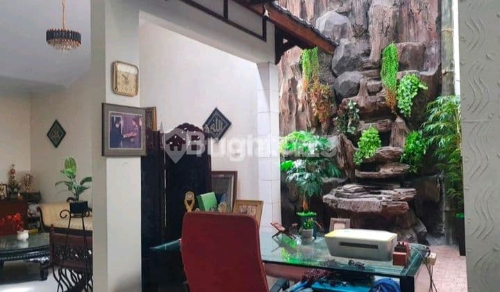 Two-Story Residential House with Easy Access Everywhere, Highly Strategic Location in Cempaka Putih, Central Jakarta