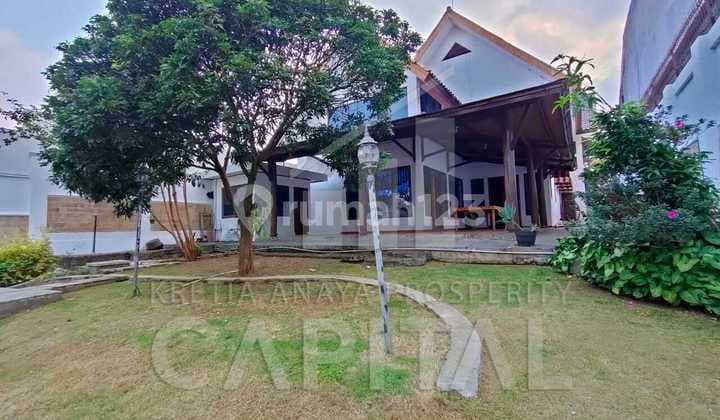 Rumah 2 Lantai Siap Huni Lokasi Setiabudi REgenci