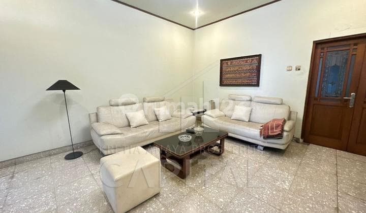 A Residence Of Scale And Quiet Prestige In R E Martadinata Bandung