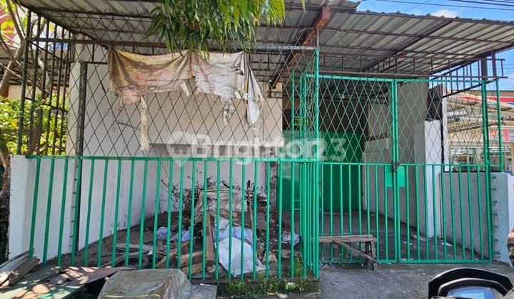TANAH + BANGUNAN STRATEGIS TENGAH KOTA SEBELAH INDOMARET DI RADEN PATAH SEMARANG