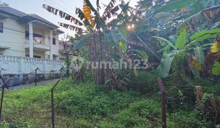 Tanah Datar Posisi Hook Strategis di Watulawang Papandayan Semarang