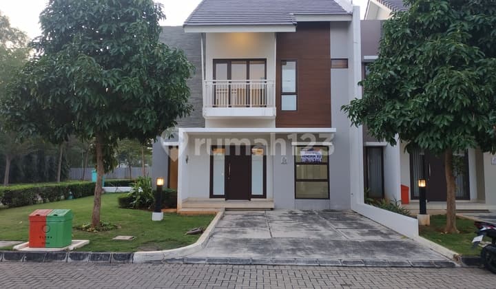 Rumah Sewa Sumarecon Karawang.murah 4kamar.