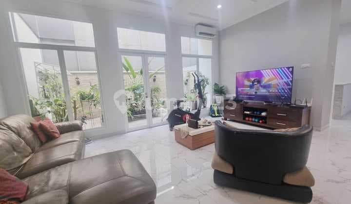 Jarang Ada! Rumah Bagus Minimalis di Gading Residence Kelapa Gading