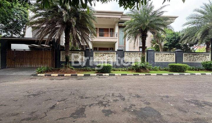 Rumah Mewah Di Perum.jaka Permai Dekat Dengan Tol Dan Pusat Perbelanjaan