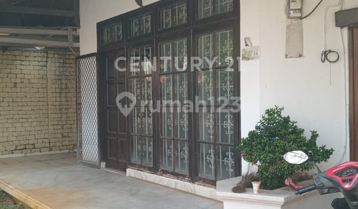 Investasi Bagus, Rumah Lama Bisa Dibangun Kos, Lokasi Stategis