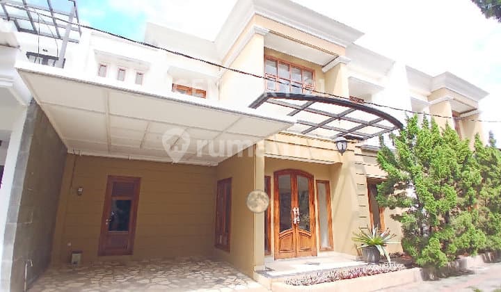 Rumah Baru Klasik Modern di Townhouse Kebagusan Jakarta Selatan