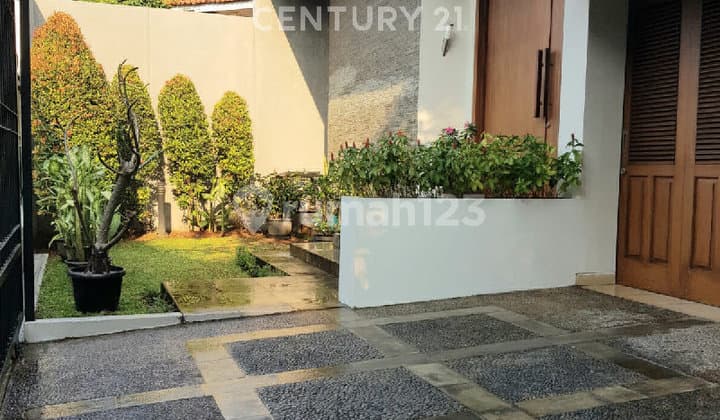 Rumah Siap Huni Tempat Strategis Tenang Ampera Jakarta Selatan