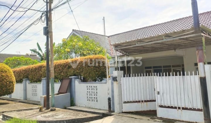 Rumah Asri 1 Lantai di Tanah Mas