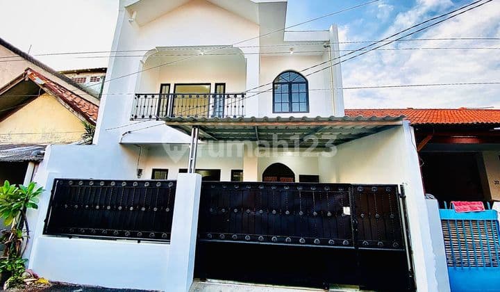Dijual Rumah Siap Huni 2 Lantai Tebet Barat Jakarta Selatan