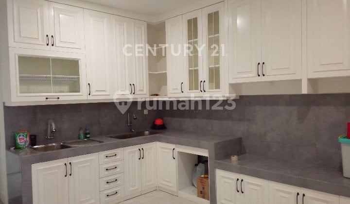 Rumah Mewah 2 Lantai di Kawasan Cikajang Keb Baru Jaksel