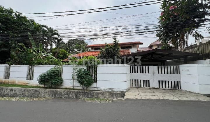 Ready-to-Occupy House for Sale, Quiet Neighborhood, Cipete, South Jakarta