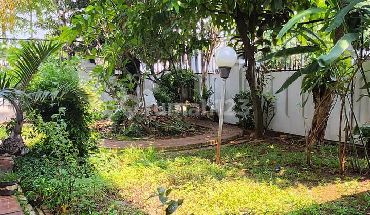 Dijual Cepat, Lokasi Strategis Di Pejaten