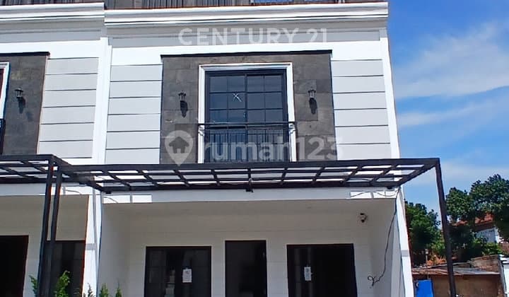 Rumah Baru Modern 3 Lantai Di Lenteng Agung Jakarta Selatan