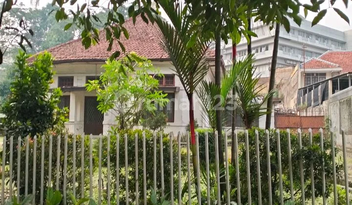 Jual Cepat Rumah Bisa Untuk Usaha Depan Kebun Raya Bogor - Kota Bogor