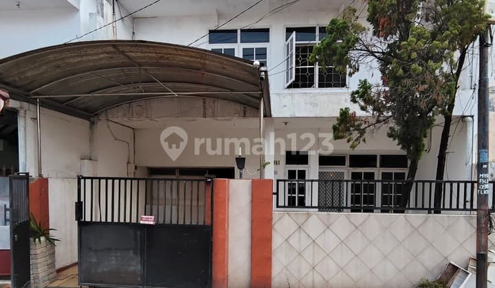 Dijual Bu dan Under Market Rumah Nginden Intan Tinur
