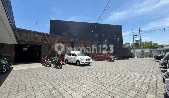 For Sale Used Kawasaki Building On Raya Jemursari (Buyer Only)