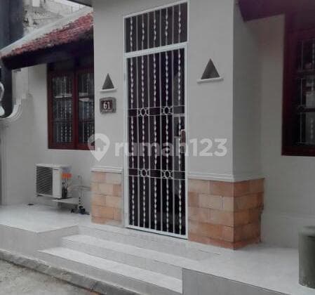 Rumah Bagus SHM Karawaci, Tangerang Cluster Batu Jimbar
