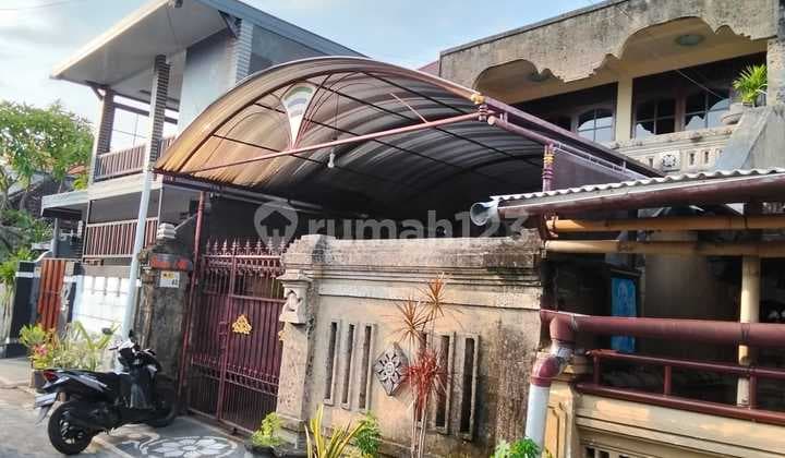 2-Story House in a Strategic Location on Jalan Gunung Bromo Denpasar