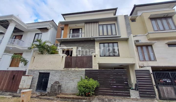 Rumah SHM Bagus di Pilates, Jl. Uluwatu II No.32, Jimbaran, Kuta Selatan, Badung, Bali, Indonesia, 80361, Jimbaran