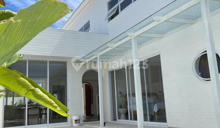 *modern Coastal Villa In Ungasan Bali* Yuk Buruaan!!