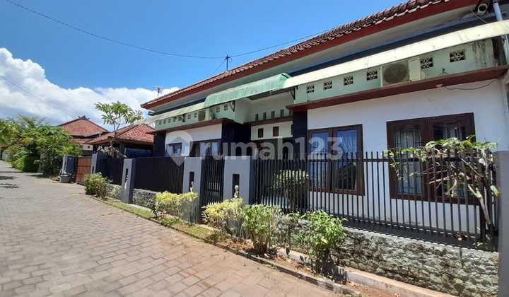 Elegant and Spacious Asri House in Purigong Jimbaran, South Kuta, Bali