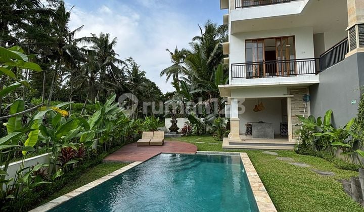 Di Jual Villa Vila di Jl. Raya Dr Ir Sukarno, Pejeng, Tampaksiring, Gianyar, Bali, Indonesia, 80552, Pejeng 473.0 m² SHM