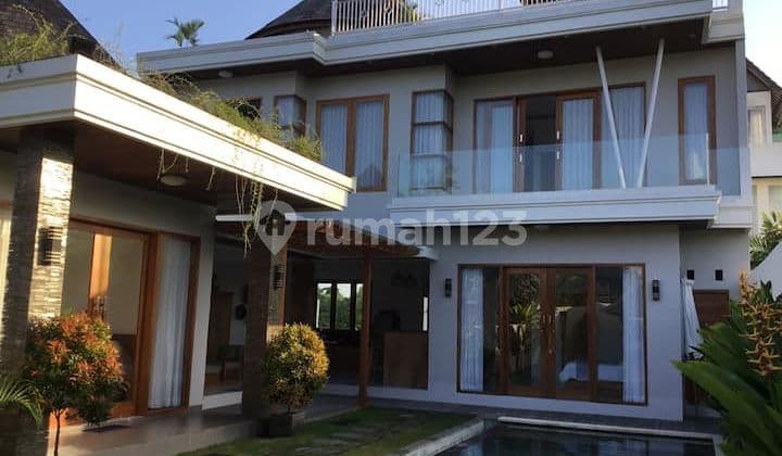 4 Bedrooms Villa In Ungasan Near Pantai Melasti