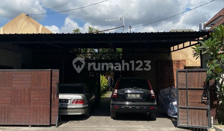 Rent a Villa-Concept House Without Pool in Renon, Denpasar