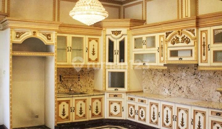 Rumah Eksklusif Model Mediterania Siap Huni Di Villa Artha Gading