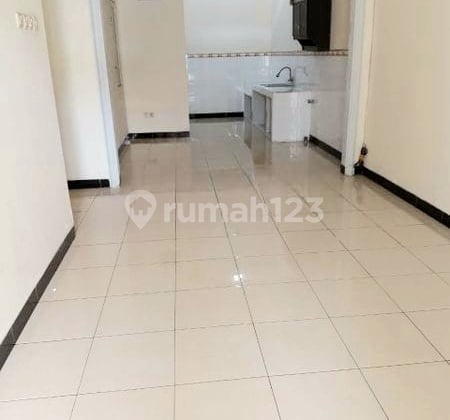 Rumah Dekat Sekolah St.john Di Harapan Indah