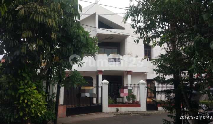 0402.26C Rumah Lelang Jakarta di Pesanggrahan di Bintaro Jaya