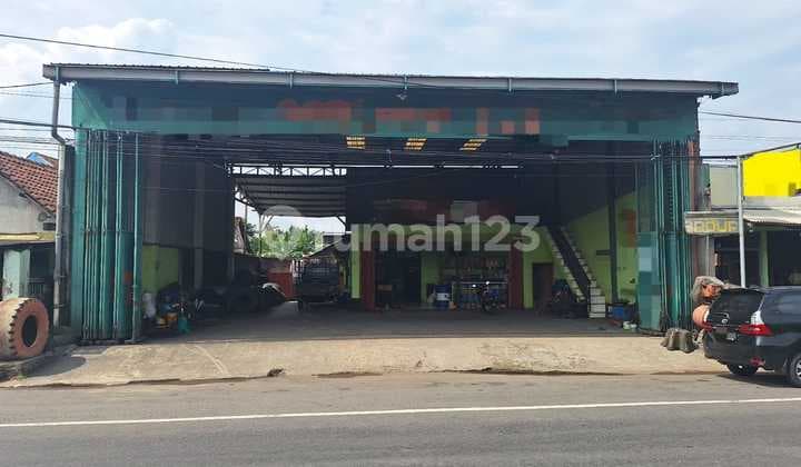 0312.136(Kr) Gudang Lelang Mojokerto di Trowulan di Gudang Totok Kerot