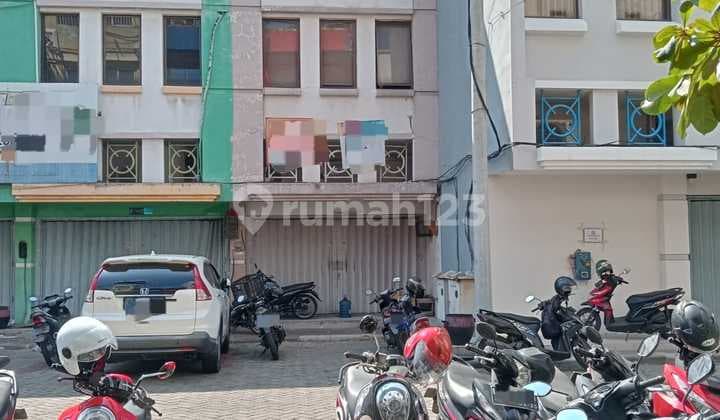 0331.60S Rumah Lelang Surabaya di Wonokromo di Ruko Mangga Dua