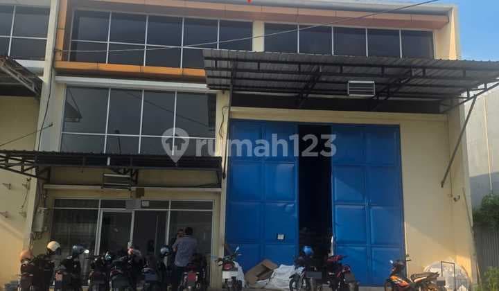 0305.66 Gudang Lelang Mojokerto di Puri di Bizpark