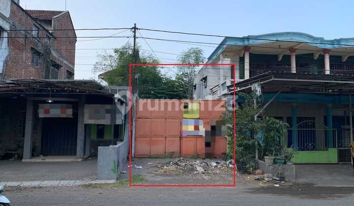 0305,51 Via Lelang Gudang di Pantura Pasuruan di Kraton