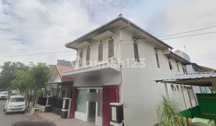 0311,21 Via Lelang Rumah & Ruko di W R Supratman Jember Kaliwates