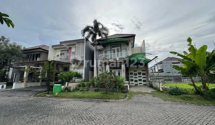 0421.76 Lelang Rumah Royal Residence Windsor Surabaya di Wiyung
