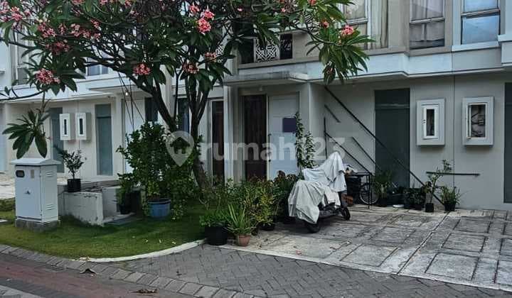 0218,105S Via Lelang Rumah Grand Pakuwon Adelaide Surabaya Tandes