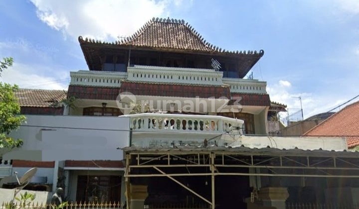 0415.190S Lelang Rumah 3 Lantai Porong Surabaya di Wonokromo