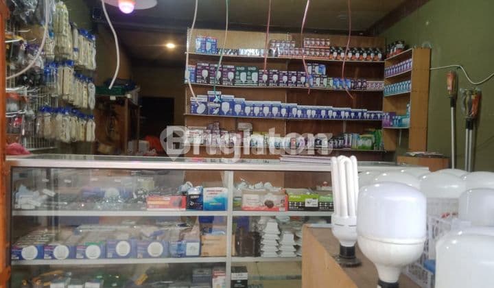 Kios Dipinggir Jalan Sudah Ada Penyewa