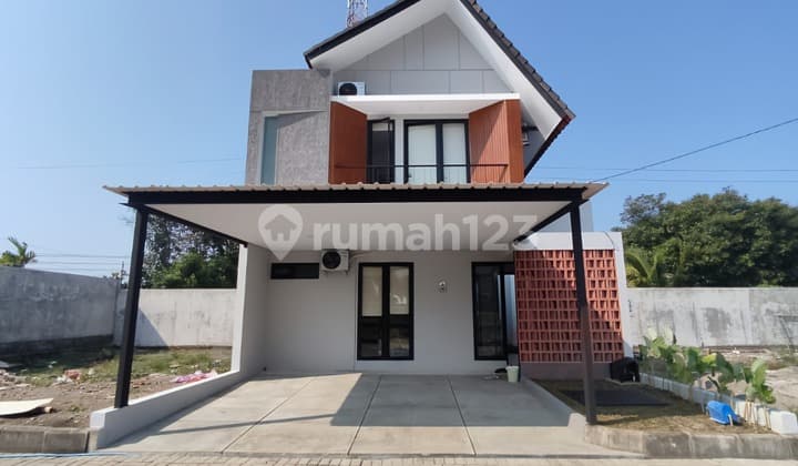rumah 2 Lantai free biaya notaris dan bphtb, bonus canopi dan kitchen set