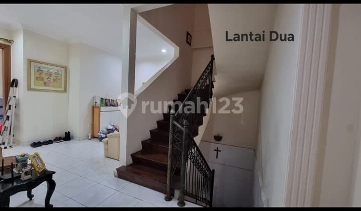 Dijual Murah Rumah 3 Lantai di Daerah Elite Kelapa Gading Siap Huni Bebas Banjir
