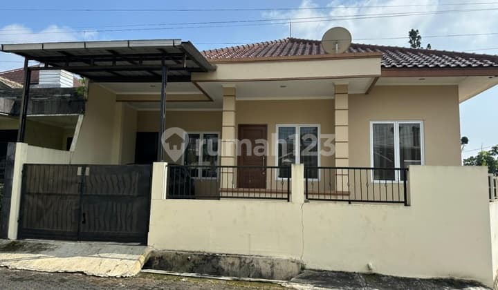 Dijual Villa Taman Permata Gadog 2 Lantai Siap Huni. Cocok Buat Tempat Peristirahatan