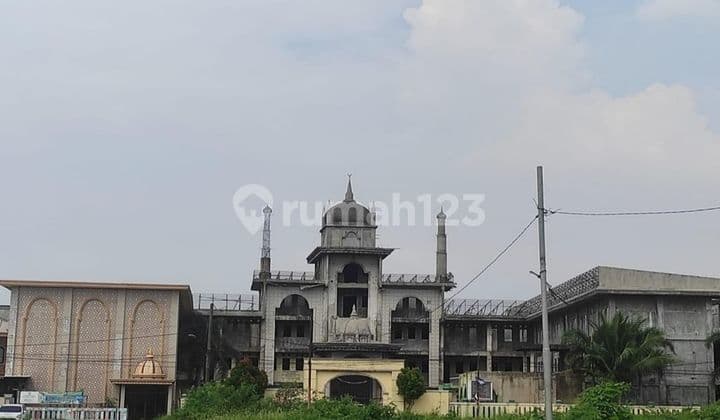Tanah dan Bangunan Bekas Hotel. Dekat Bandara Airport Soetta Jakarta
