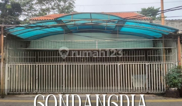 Prime Area! SHM Rumah Hitung Tanah di Gondangdia, Menteng